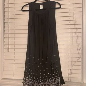 Beautiful Womens black sleeveless detailed dress pearl and sparkly
